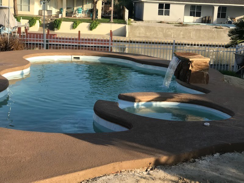 Gallery Image: Majestic Pools & Spas Pool Contractors