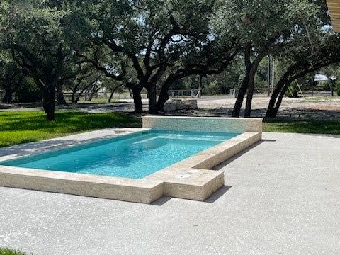 Gallery Image: Majestic Pools & Spas Pool Contractors