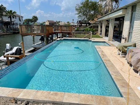 Gallery Image: Majestic Pools & Spas Pool Contractors