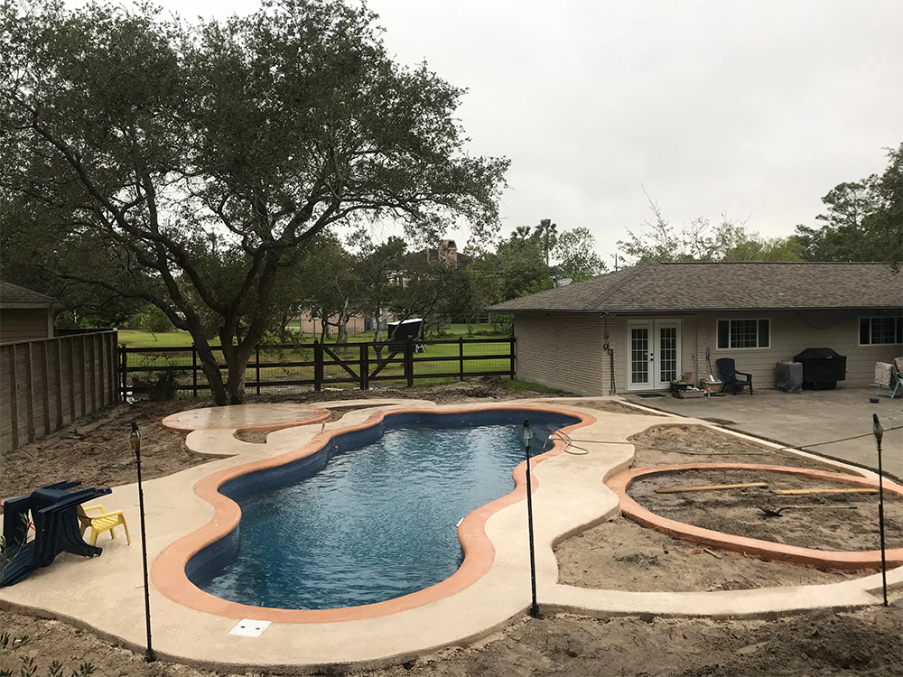 Gallery Image: Majestic Pools & Spas Pool Contractors